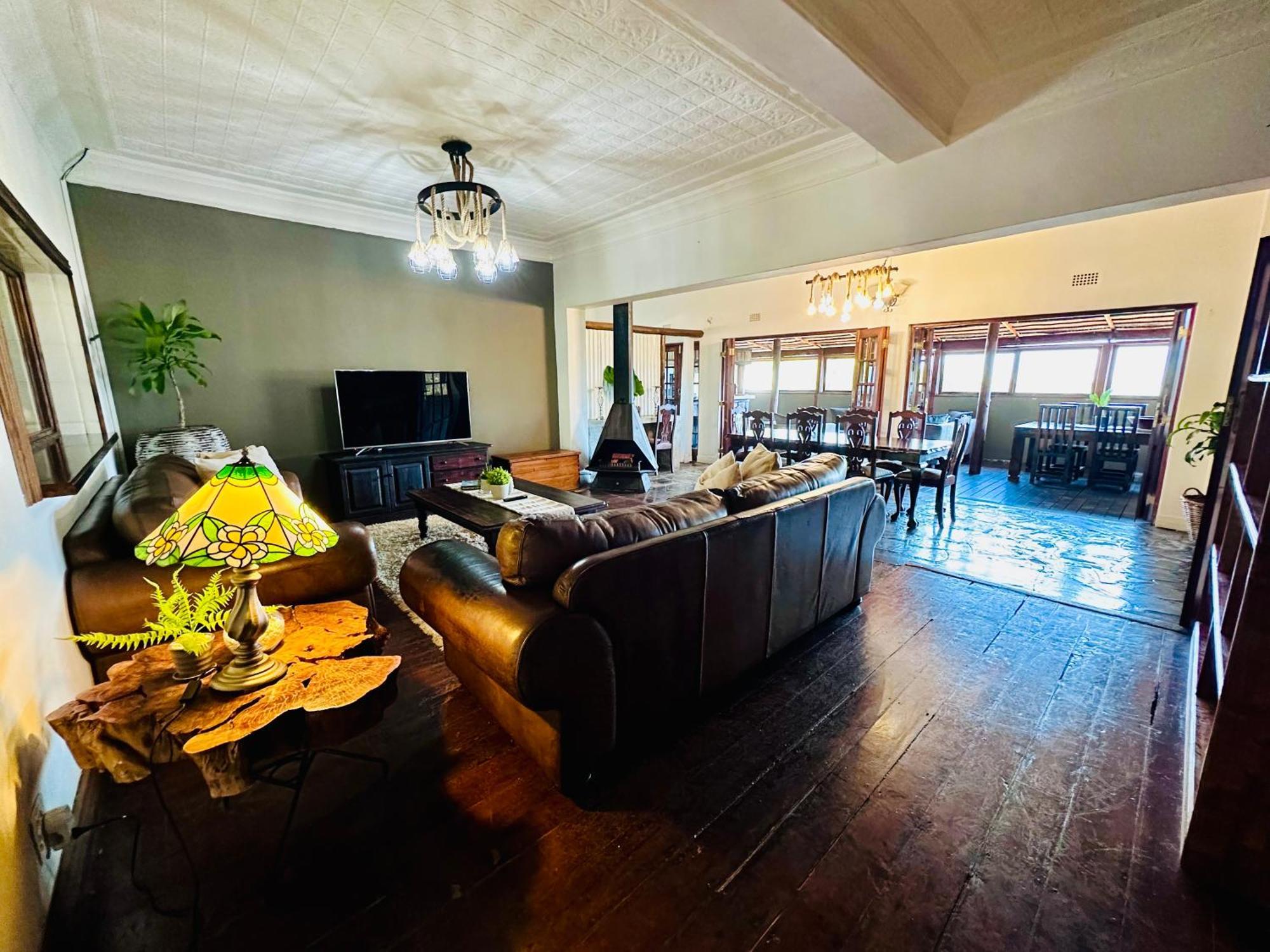 49Onmain Self Catering Holiday Home Sabie Bagian luar foto